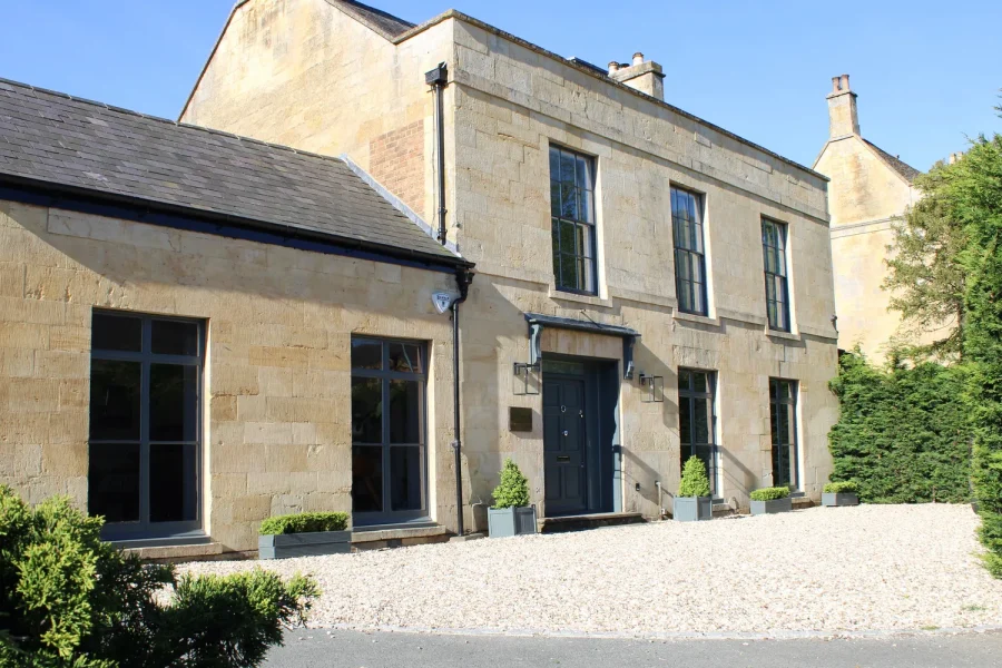 Cotswold House