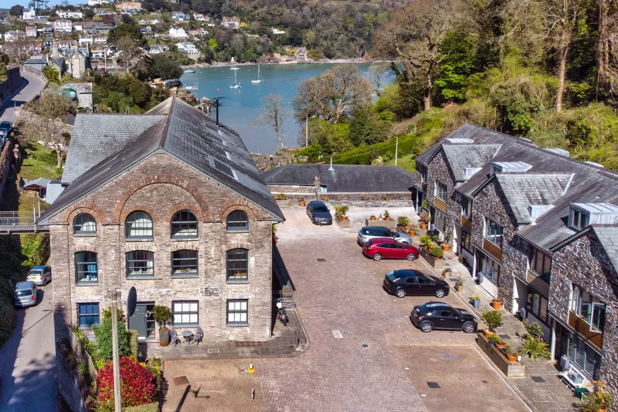 8 The Pottery Dartmouth, Devon